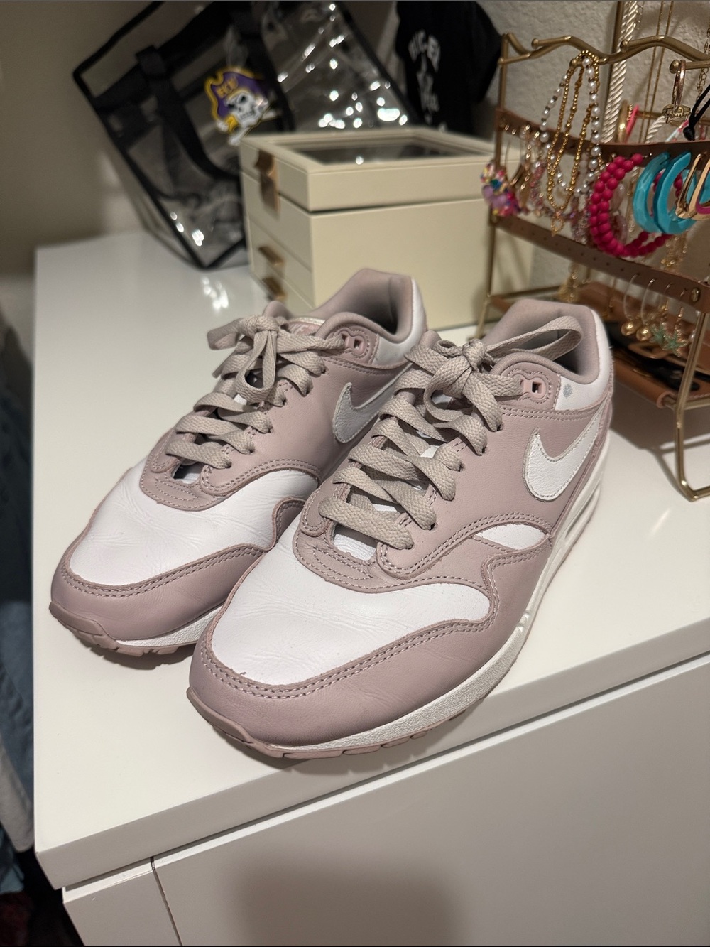 Nike Women's Dusty Pink and White Low-Top Sneakers